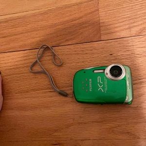 FUJIFILM Vintage XP Green Camera